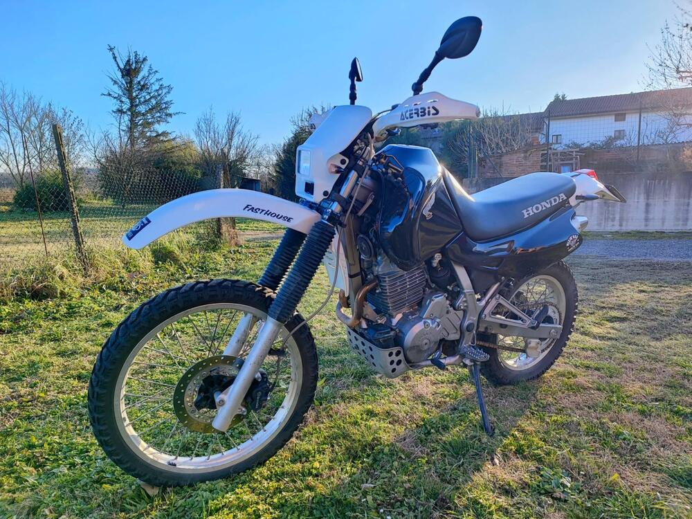 Honda NX 650 Dominator (1996 - 02)