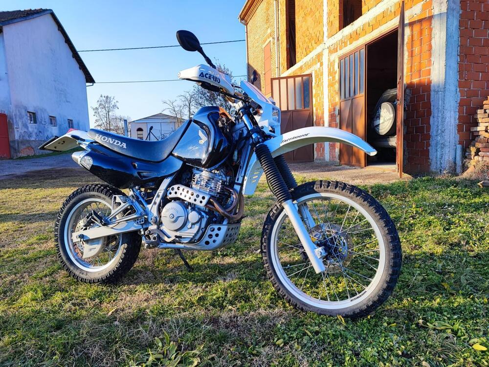 Honda NX 650 Dominator (1996 - 02) (3)