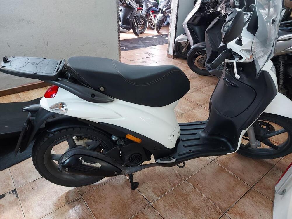 Derbi Sonar 150 4t (5)