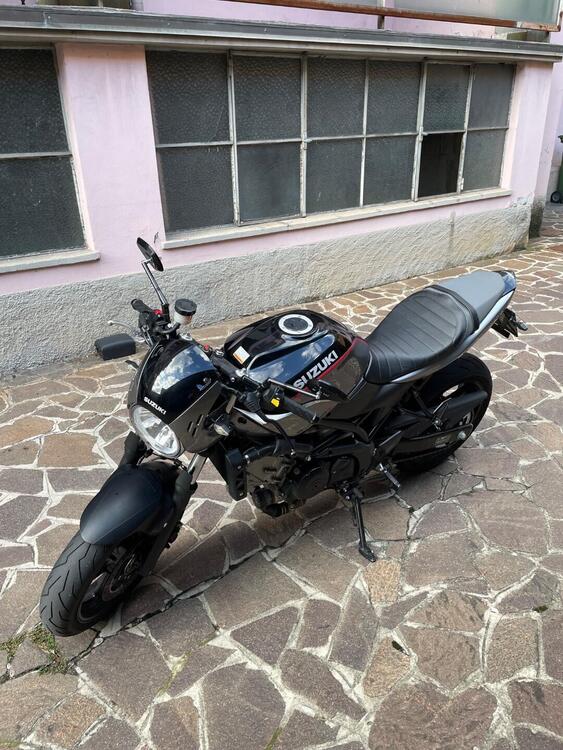 Suzuki SV 650 X (2018 - 20) (2)