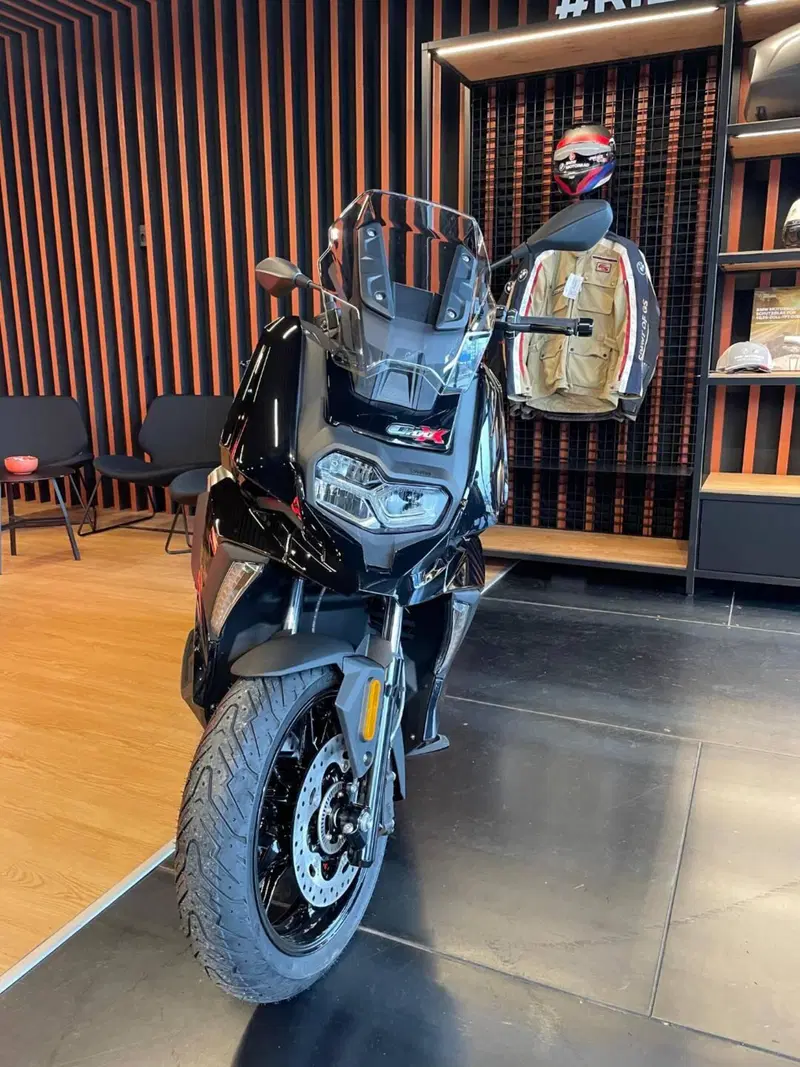 Bmw C 400 X (2025 - 26) (8)