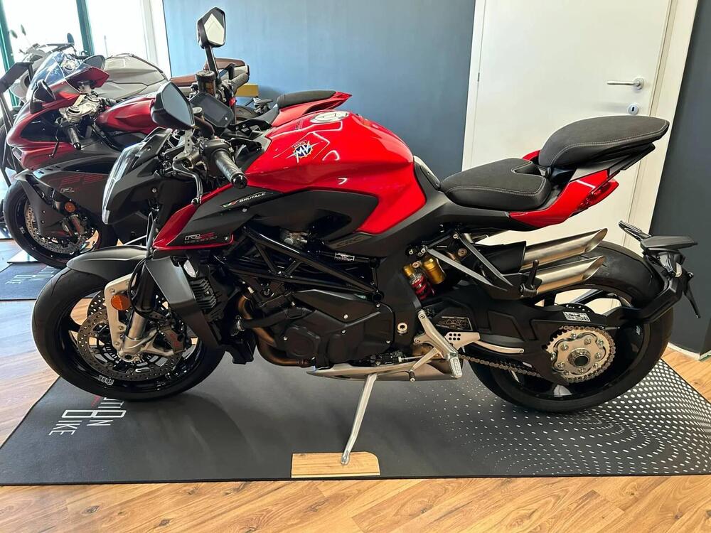 MV Agusta Brutale 1000 RS (2022 - 25) (2)