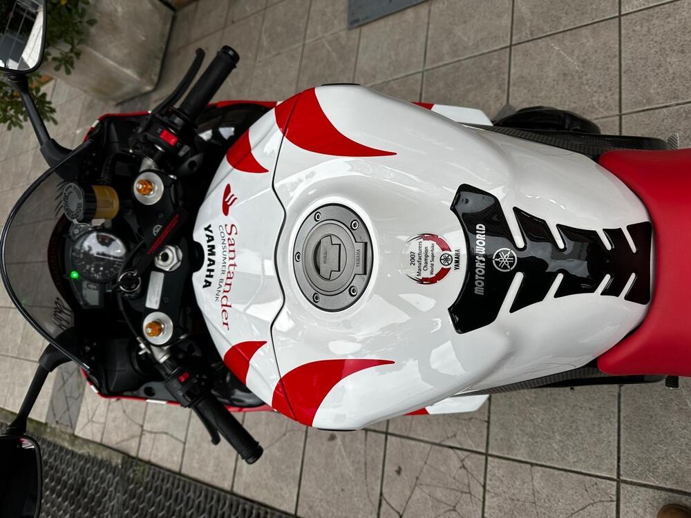 Yamaha YZF R1 (2007 - 08) (5)