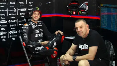 MotoGP 2025. Test di Sepang. Marco Bezzecchi, che ha sviluppato da solo l'Aprilia: "Ancora non ci parliamo perfettamente, ma ci piacciamo"