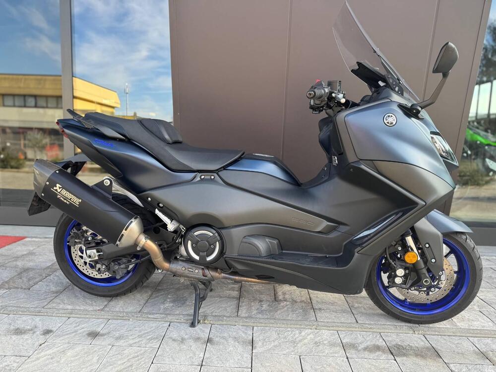 Yamaha T-Max 560 (2022 - 24)