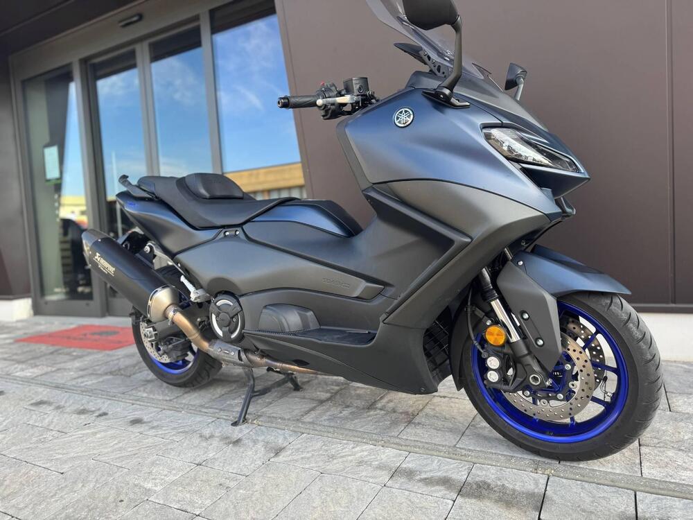 Yamaha T-Max 560 (2022 - 24) (4)