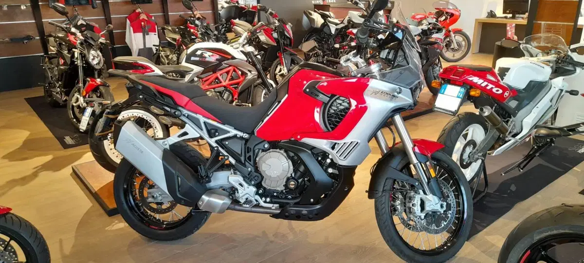 MV Agusta LXP Enduro Veloce (2024 - 25) (9)