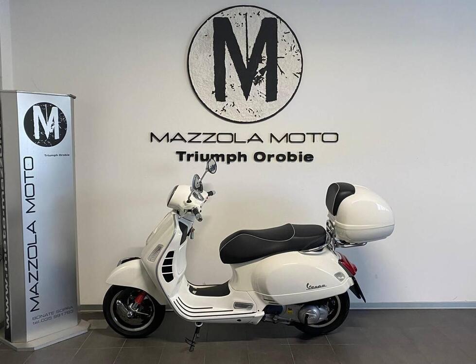 Vespa GTS 300 ABS (2014 - 16) (3)