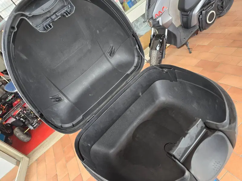 Kymco People 200i S (2021 - 26) (11)