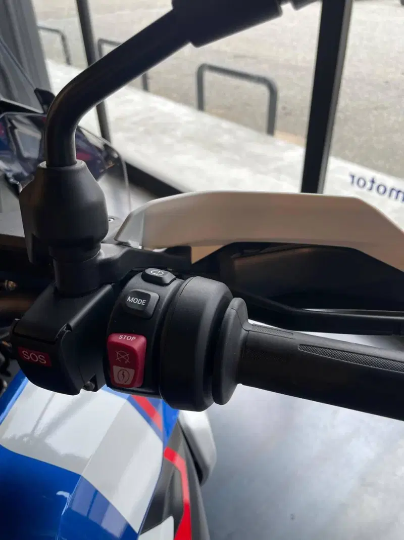 Bmw R 1300 GS Trophy (2023 - 26) (6)