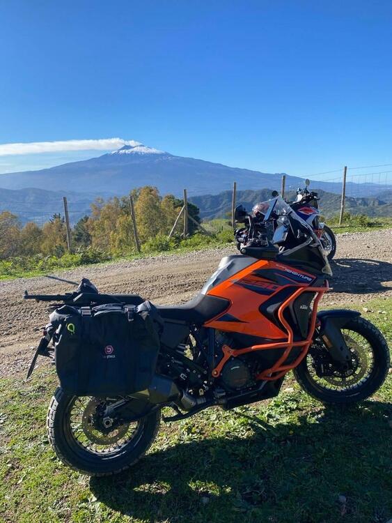 KTM 1290 Super Adventure S (2022 - 24) (2)