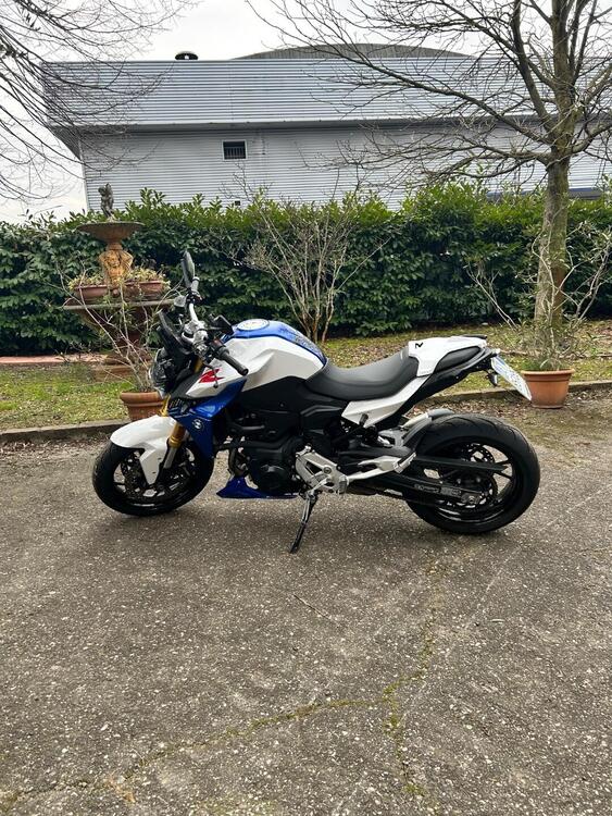 Bmw F 900 R (2021 - 24) (3)