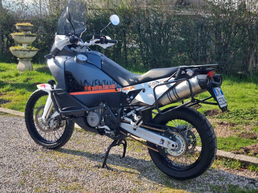 KTM 990 Adventure R (2009 - 11) (3)