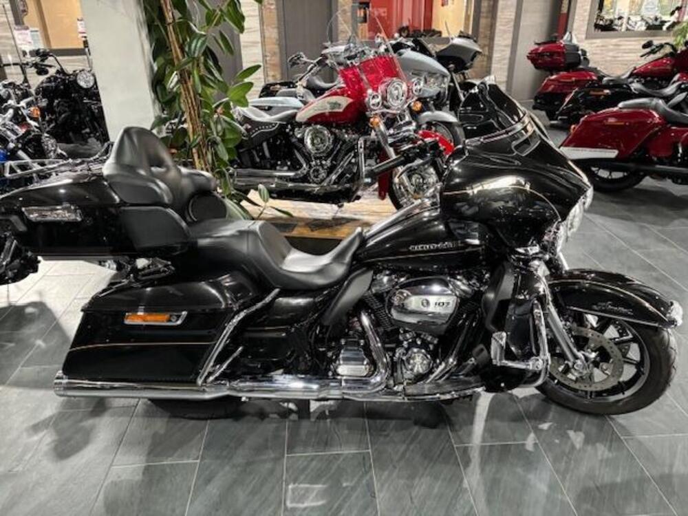 Harley-Davidson 107 Electra Glide Ultra Limited (2017 - 18) - FLHTK (2)