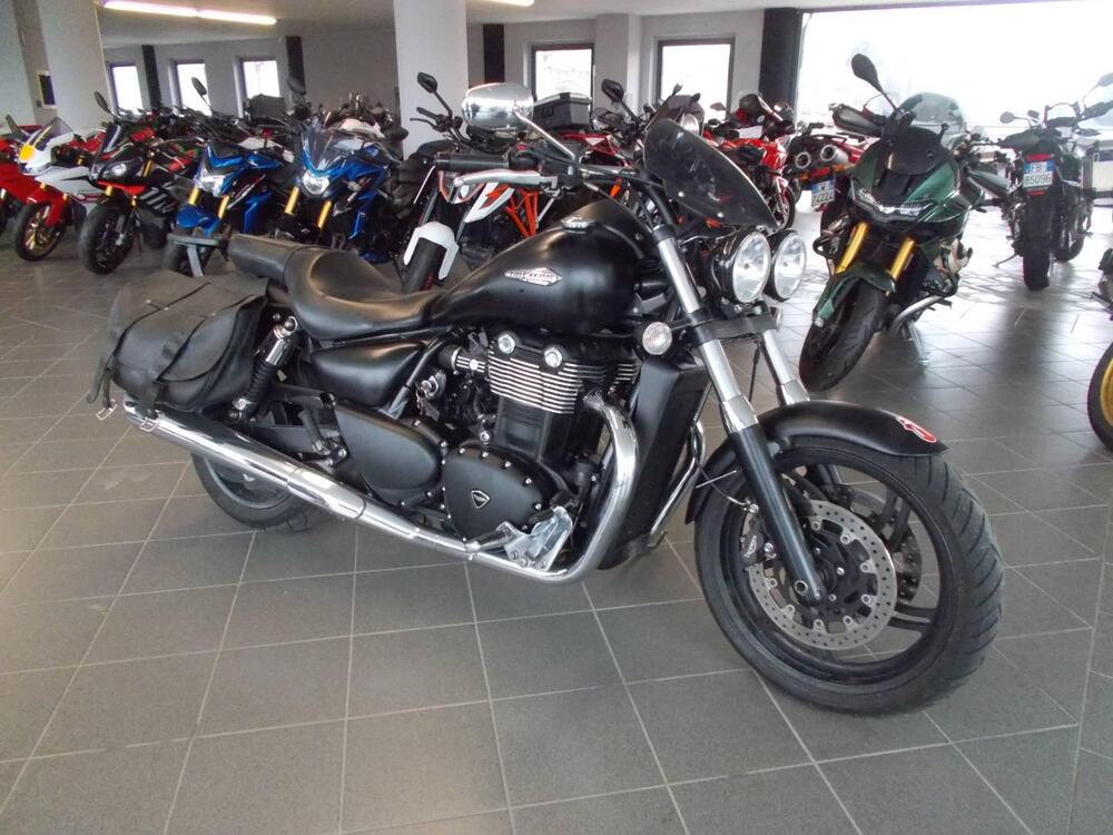 Triumph Thunderbird Storm 1700 ABS (2010 - 16)