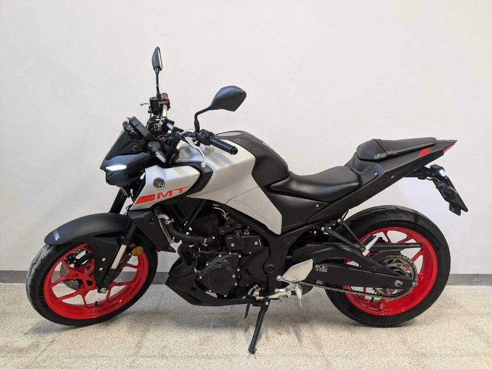 Yamaha MT-03 (2020) (2)