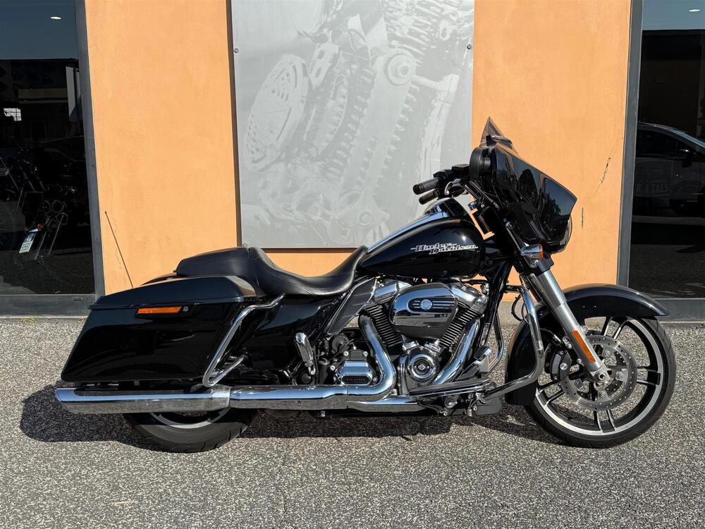 Harley-Davidson 107 Street Glide (2017 - 19) - FLHX