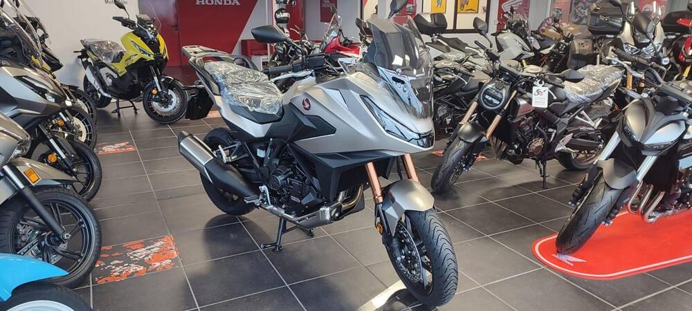 Honda NT 1100 DCT (2022 - 24) (2)