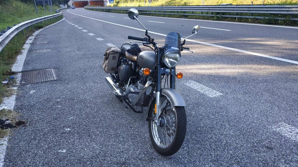 Royal Enfield Classic 500 EFI (2017 - 20) (2)