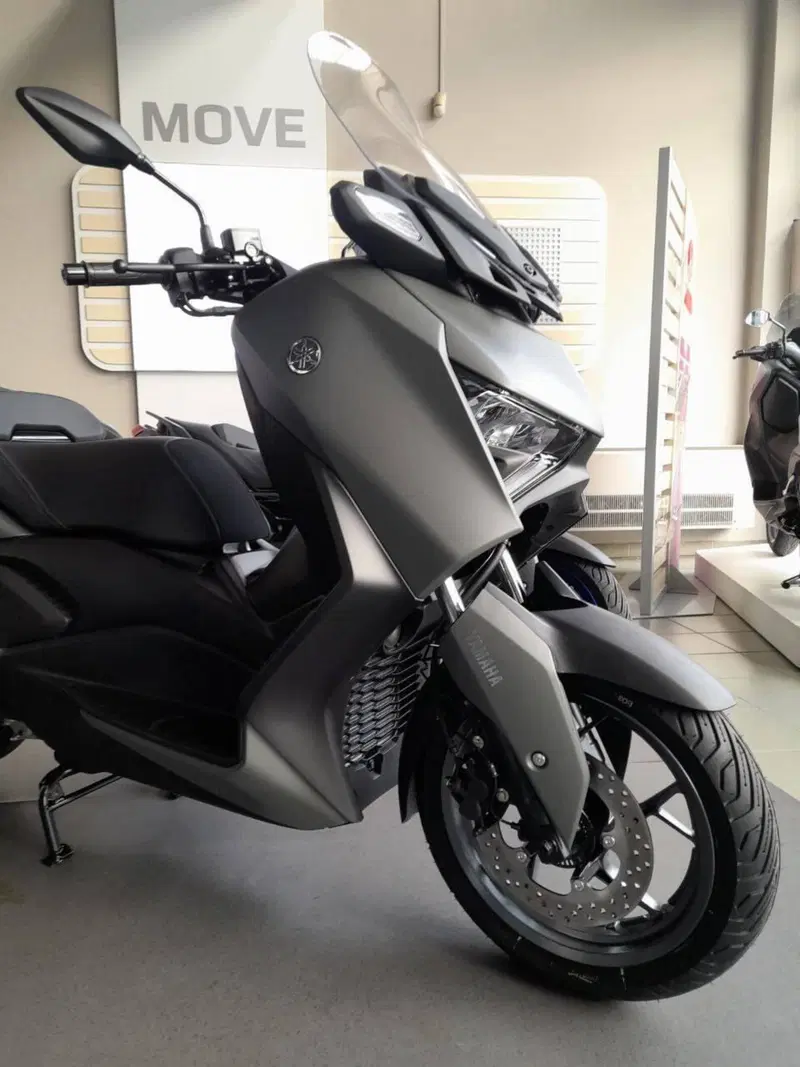 Yamaha X-Max 300 (2025 - 26) (4)