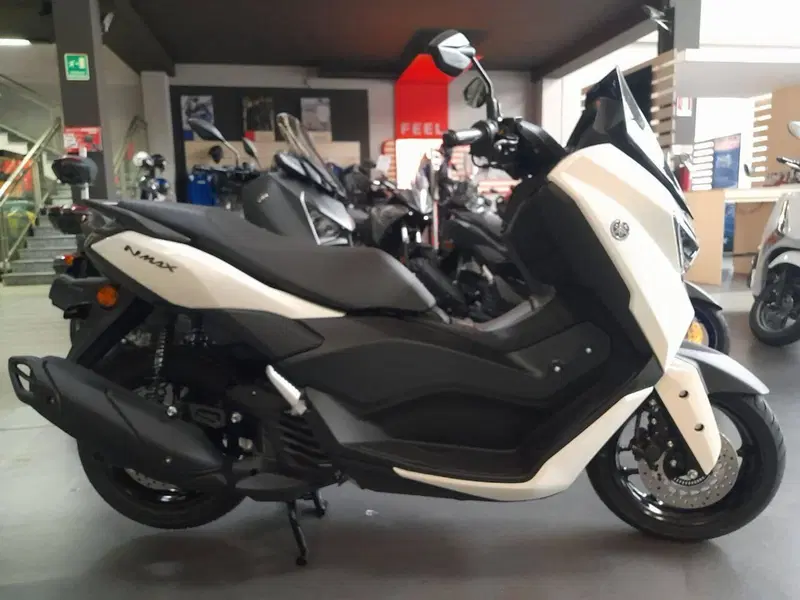 Yamaha N-Max 125 (2025 - 26) (2)