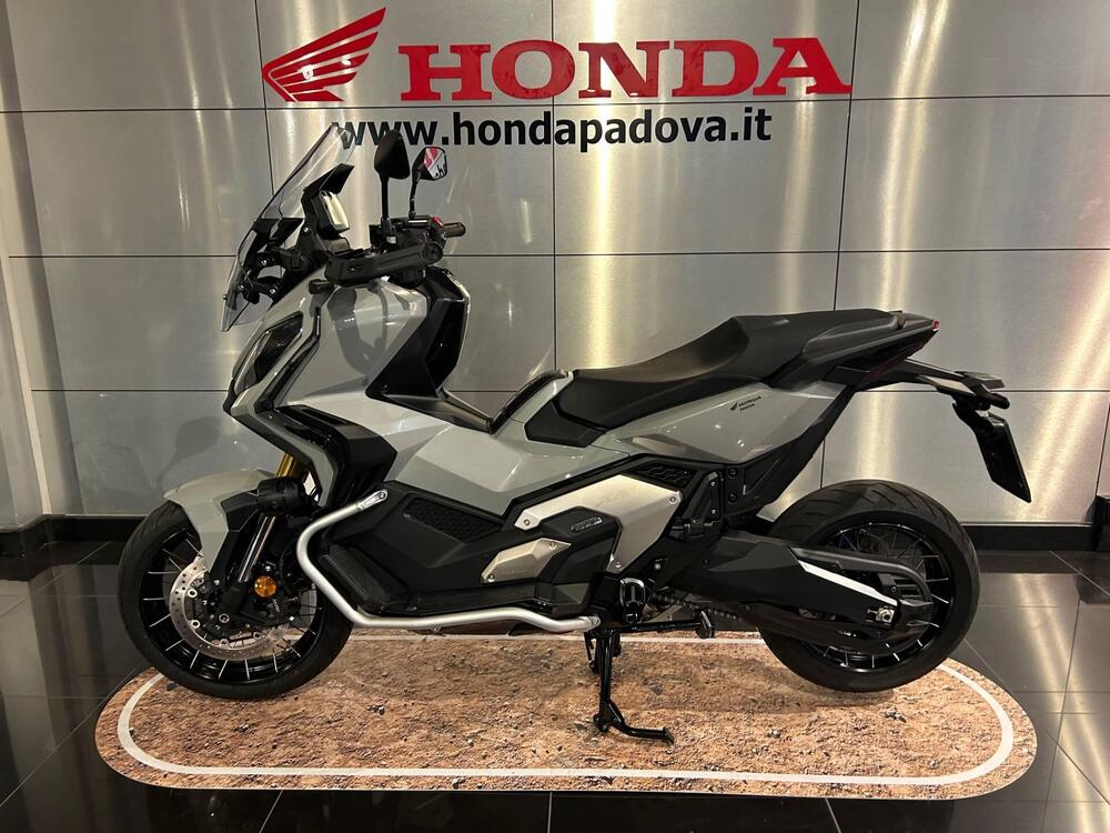 Honda X-ADV 750 DCT (2021 - 24) (4)