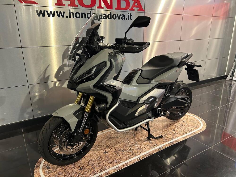 Honda X-ADV 750 DCT (2021 - 24) (5)