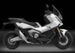 Honda X-ADV 750 (2025) nuova