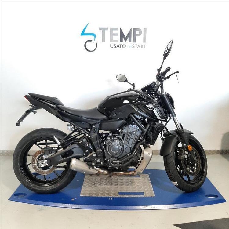 Yamaha MT-07 Pure (2023 - 25)