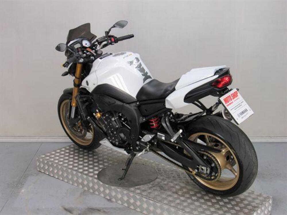 Yamaha FZ8 (2010 - 12) (5)