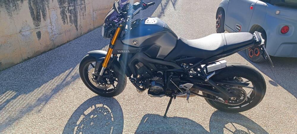 Yamaha MT-09 ABS (2016) (4)