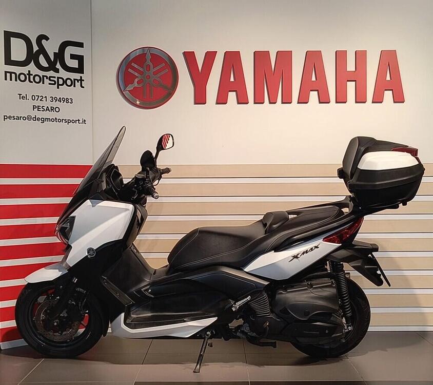 Yamaha X-Max 400 (2013 - 16) (4)