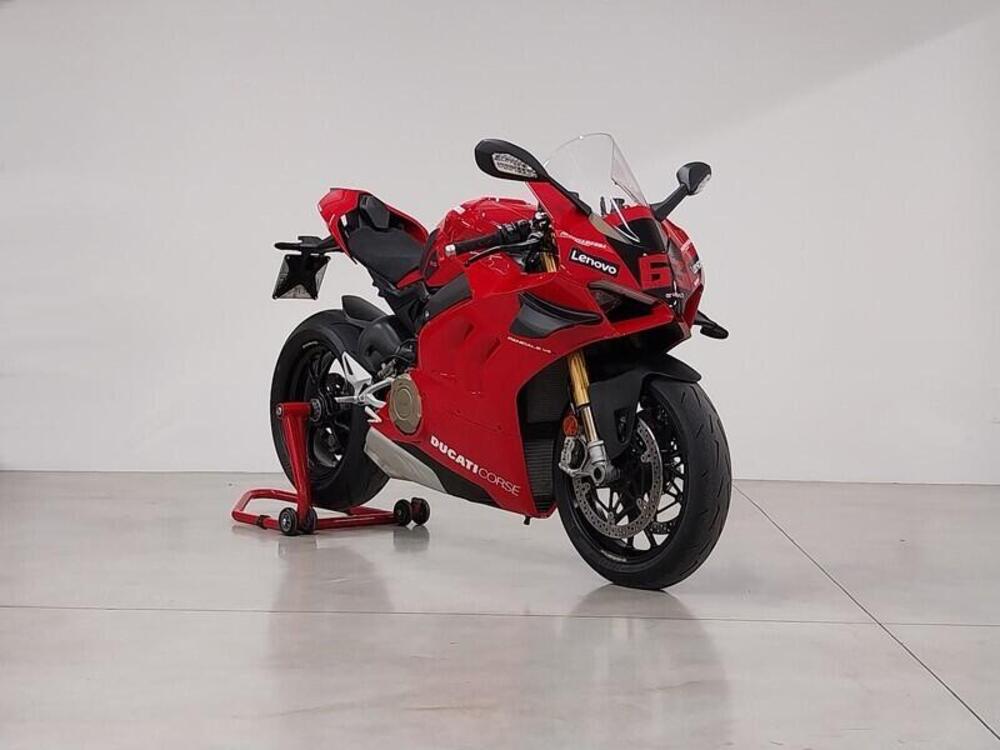 Ducati Panigale V4 S 1100 (2021) (5)