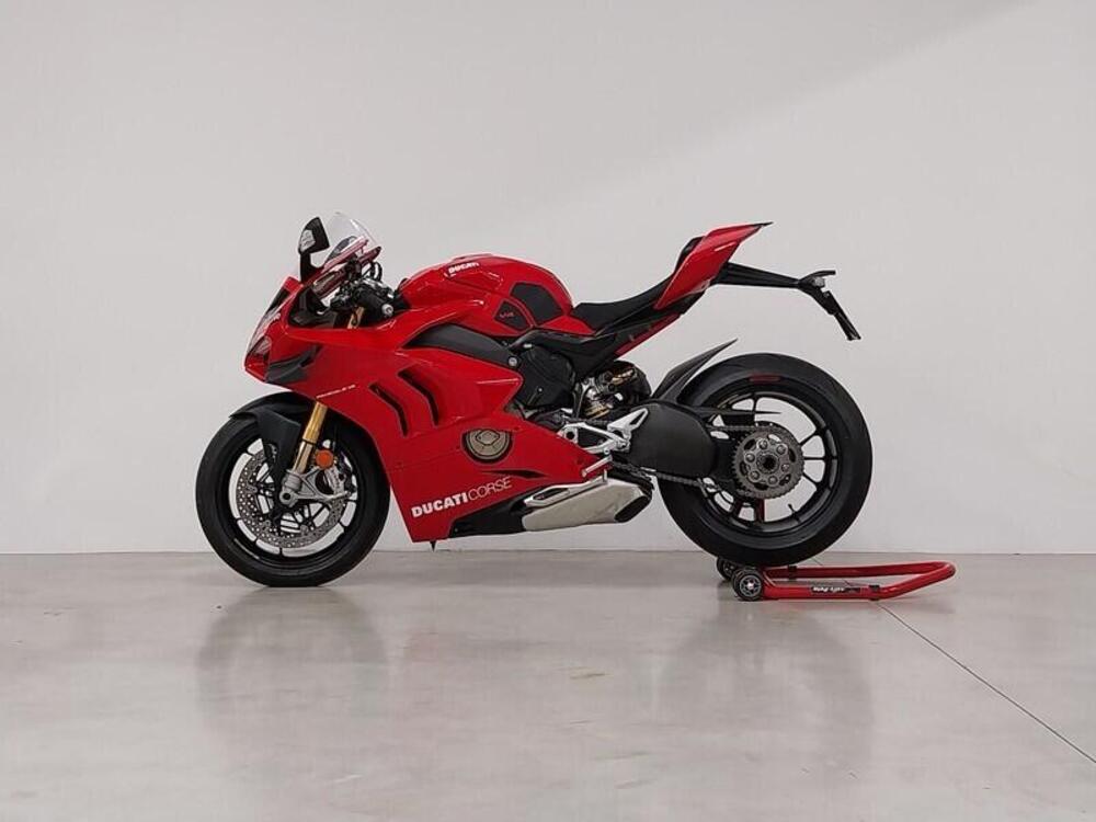 Ducati Panigale V4 S 1100 (2021) (2)