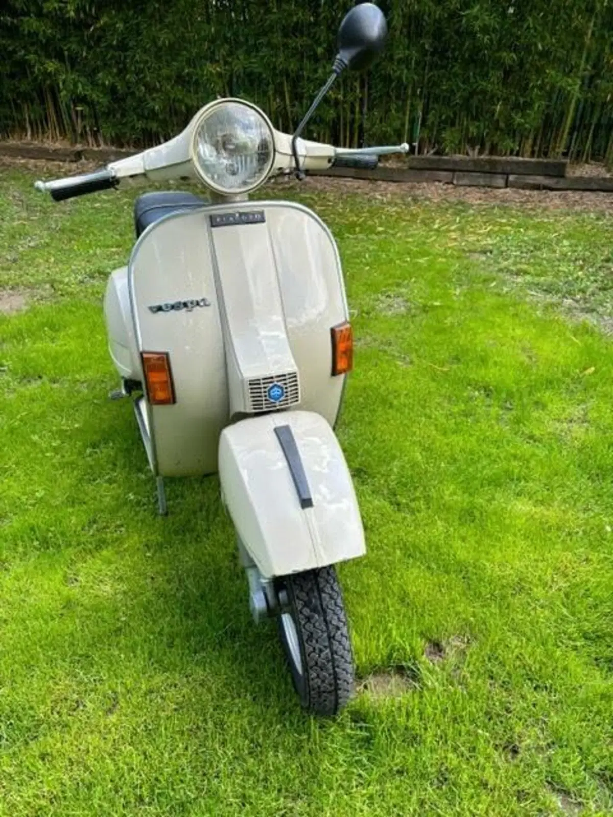 Piaggio Vespa Px 150 (4)