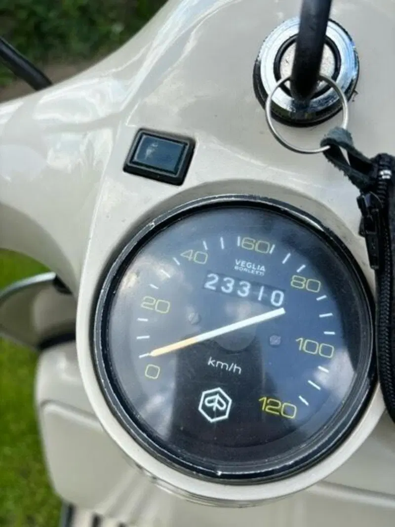 Piaggio Vespa Px 150 (6)