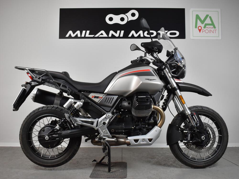 Moto Guzzi V85 TT Travel (2021 - 23) (2)