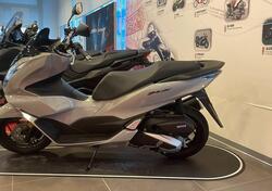 Honda PCX 125 (2021 - 24) nuova