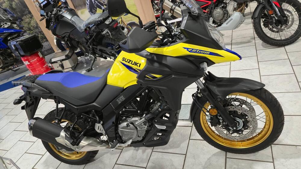 Suzuki V-Strom 650XT (2021 - 25) (3)