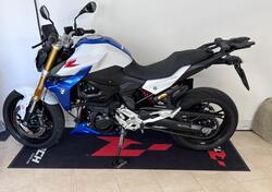 Bmw F 900 R (2021 - 24) usata