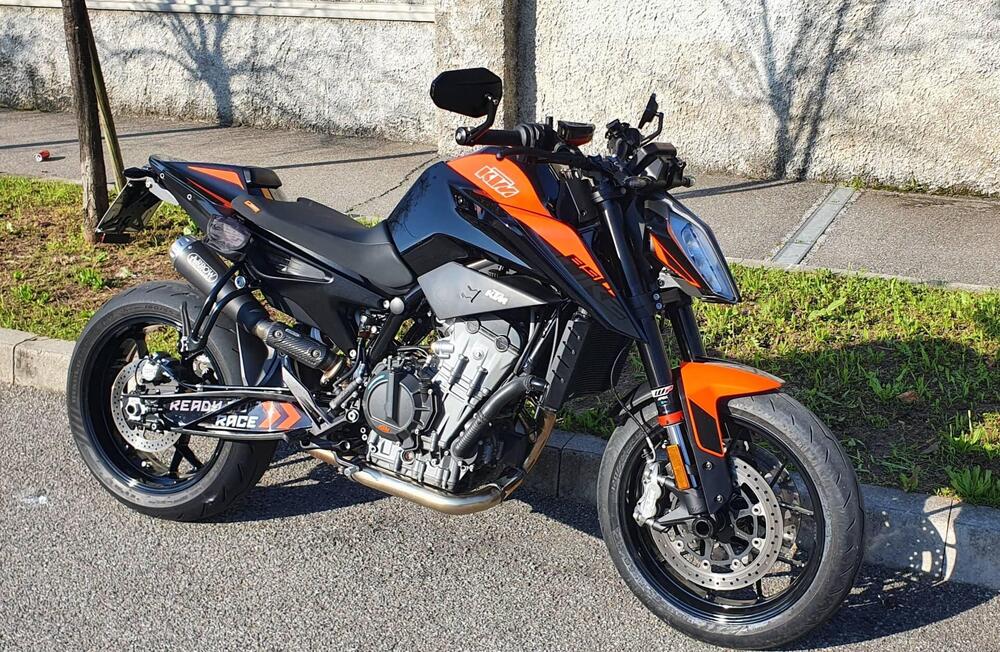 KTM 890 Duke (2021 - 23) (4)