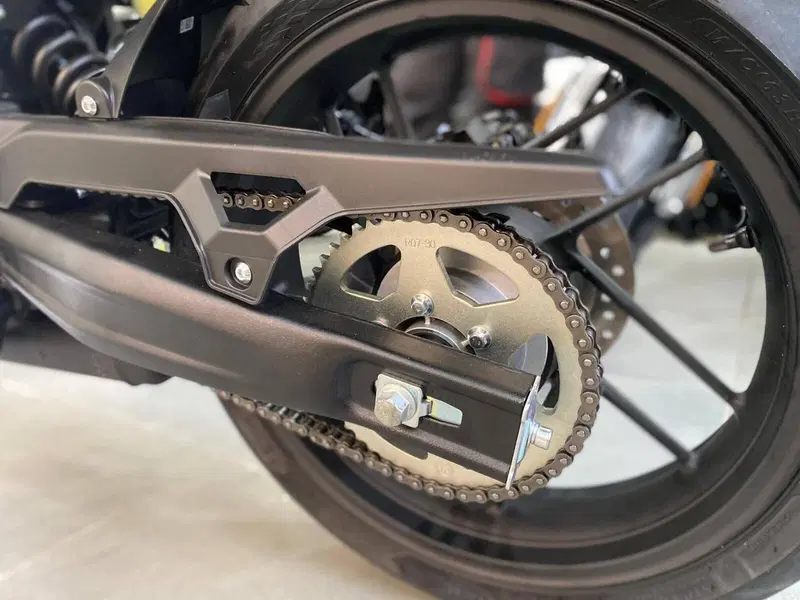 Voge Brivido 125R (2023 - 26) (14)