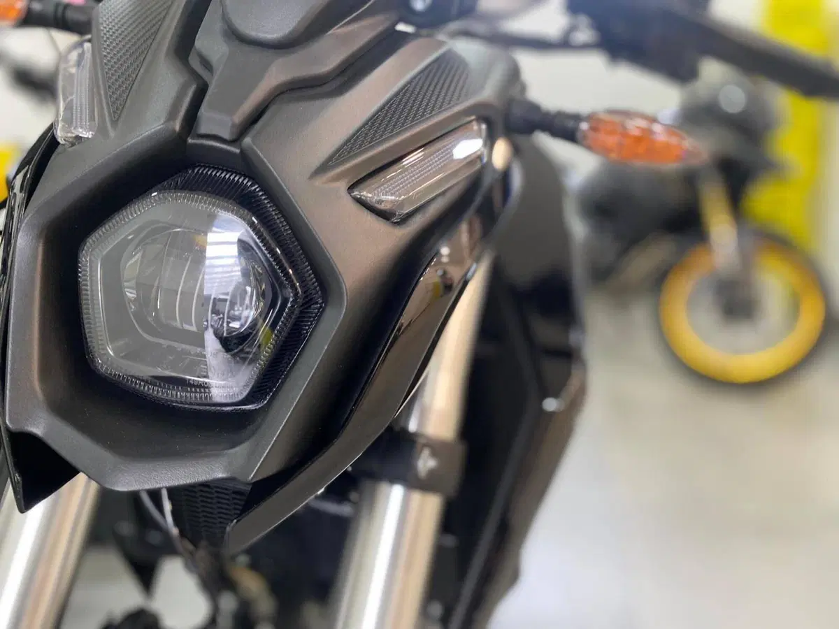 Voge Brivido 125R (2023 - 26) (6)