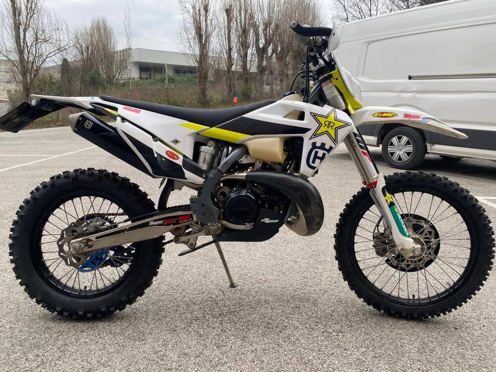 Husqvarna TE 300i (2022)