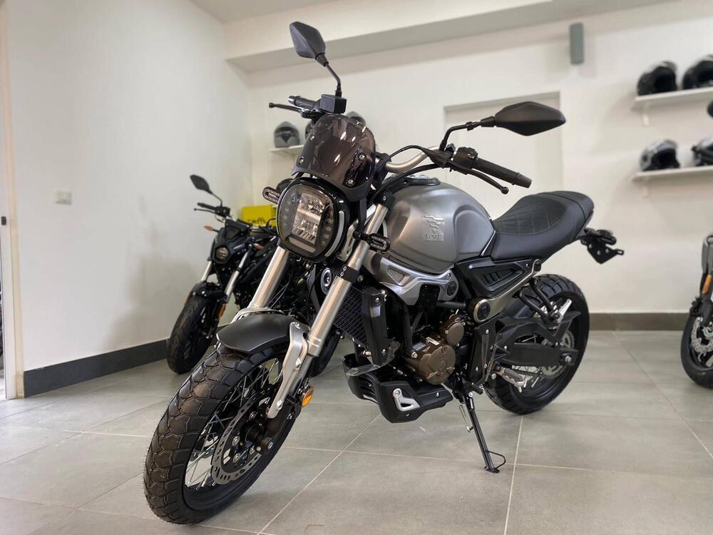 Voge Trofeo 300ACX Scrambler (2021 - 25) (3)