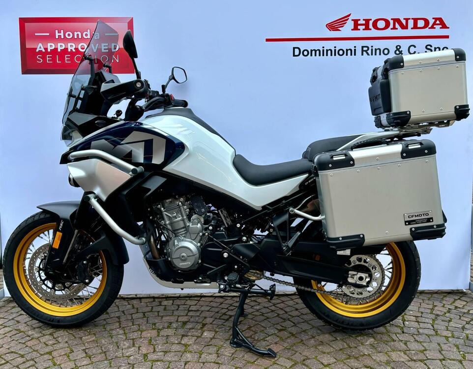 CFMOTO 800MT Touring (2022 - 25)