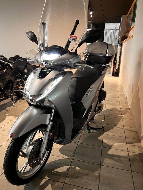 Honda SH 125i (2017 - 19) (4)