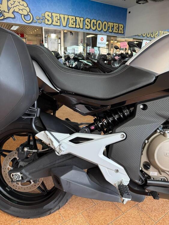 CFMOTO 650MT (2021 - 24) (5)