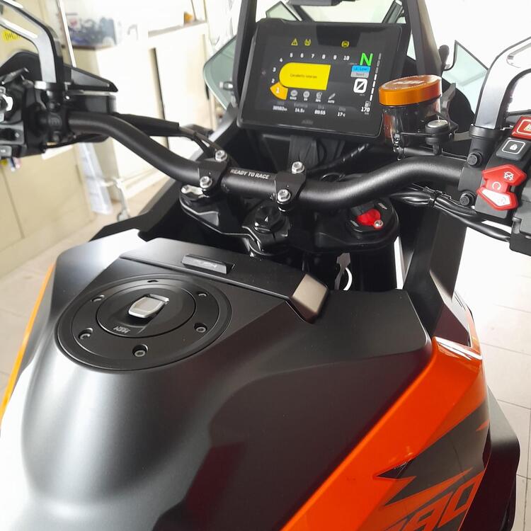 KTM 1290 Super Adventure S (2021)