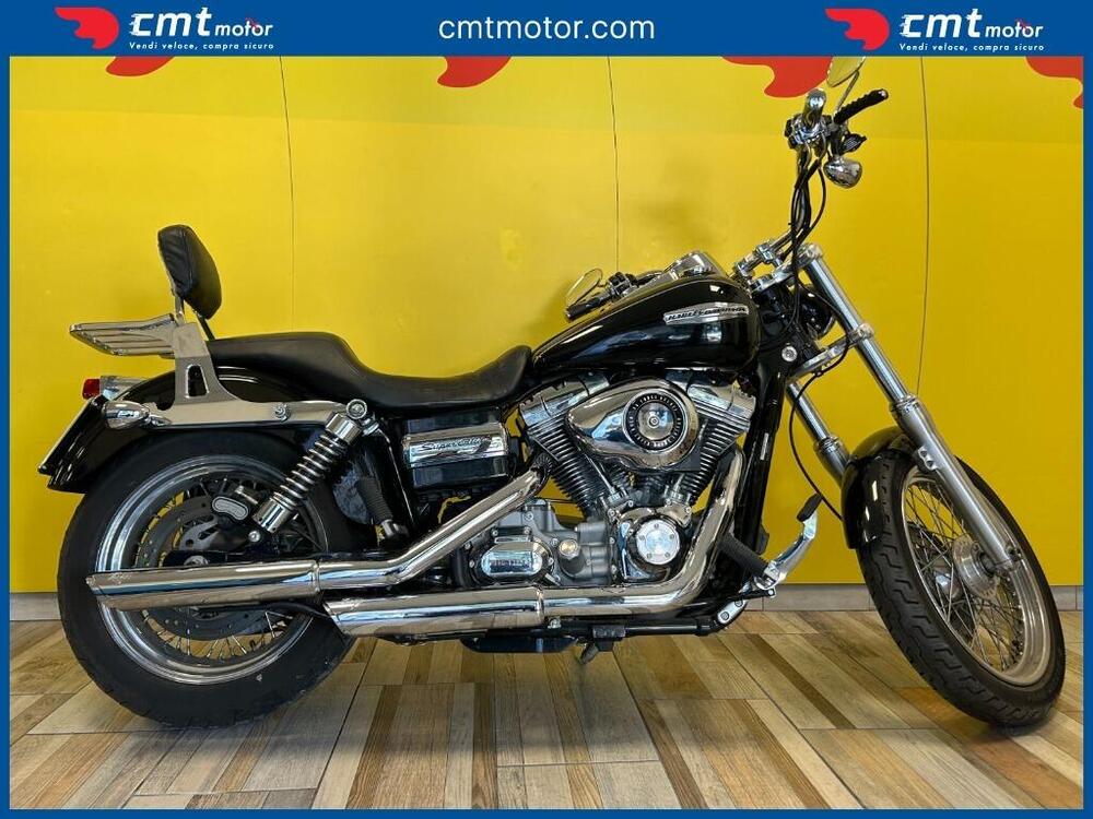 Harley-Davidson 1584 Super Glide Custom (2008 - 13) - FXDC